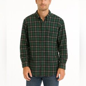 Vintage Duluth Trading Company Size Large Green Flannel Cotton Shirt.